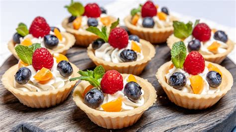 Fruit Tart with Cream Cheese Filling - Ventray Recipes