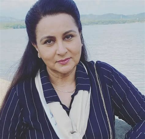 Poonam Dhillon (Actress) Wiki, Biography, Age, Husband, Family, Facts And More ...