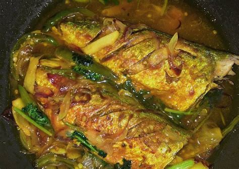 Resipi Ikan Masak Asam oleh Ainaa Ness - Cookpad