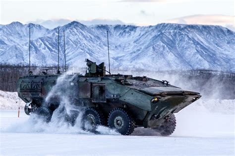 Marines Buying Dozens More Amphibious Combat Vehicles as Test Phase Nears | Military.com