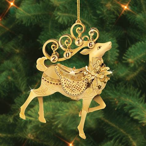 The 2016 Danbury Mint Annual Gold Christmas Ornament