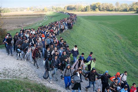 EU migrant crisis: Serbia, Croatia and Slovenia struggle to cope with ...