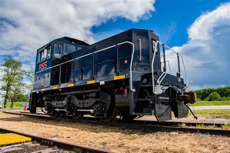 Railway Support Services see strong demand for new shunting locomotives