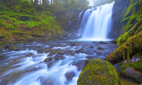 How to Explore the Willamette National Forest - Travel Oregon