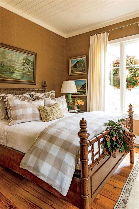 Southern Bedroom Ideas - Design Corral