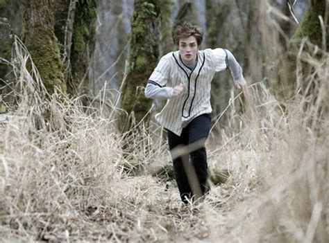 Photos from 28 Best Twilight Movie Scenes Ever! - E! Online | Twilight ...