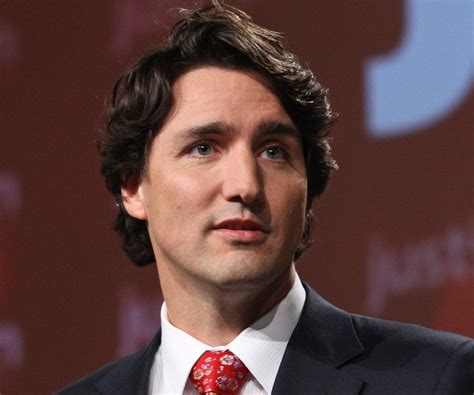 Justin Trudeau Biography - Facts, Childhood, Family Life & Achievements