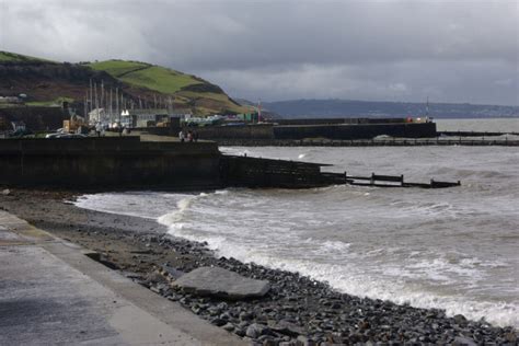 Aberaeron Harbour Beach - Ceredigion | UK Beach Guide