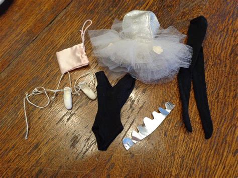 VINTAGE BARBIE BALLERINA OUTFIT N/C EXC-NM 989 | #1731416936