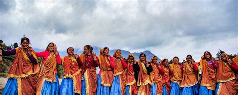 Culture of Uttarakhand - Kumaoni & Garhwali Tradition, History, Lifestyle