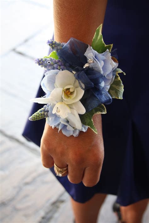 Flower Design Buttonhole & Corsage Blog: Blue & Ivory Wrist Corsage