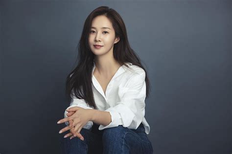 Girls' Generation's Yuri to hold Manila fan meeting in July – Filipino News