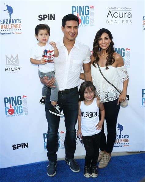 Mario Lopez and Family at Celebrity Ping-Pong Event 2016 | POPSUGAR Celebrity Photo 7