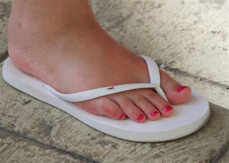 Pink Glossy Toes in White Flip Flop I by Feetatjoes on DeviantArt