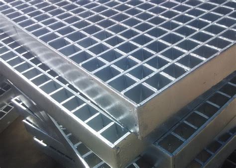 70mm x 6mm Industrial Floor Grates Galvanized Steel Grating Platform Cross Bar 8mm x 8mm