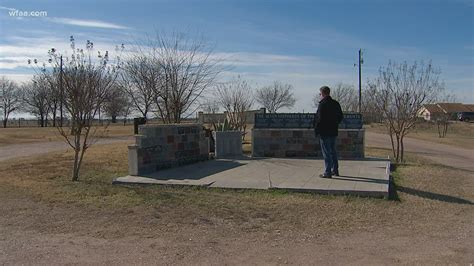 Siege at the Branch Davidian compound: Waco's painful, but now distant scar, 25 years later ...