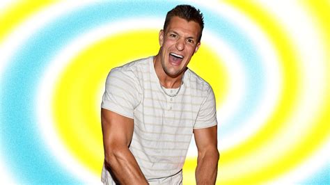 Rob Gronkowski Won't Pass Up A Chicken-Finger Sub | GQ