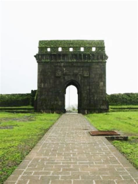 Raigad 2021, #44 places to visit in maharashtra, top things to do, reviews, best tourist places ...