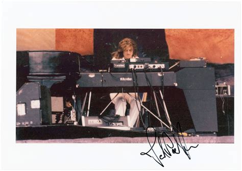 Hake's - LED ZEPPELIN BASSIST/KEYBOARDIST JOHN PAUL JONES SIGNED PHOTO.