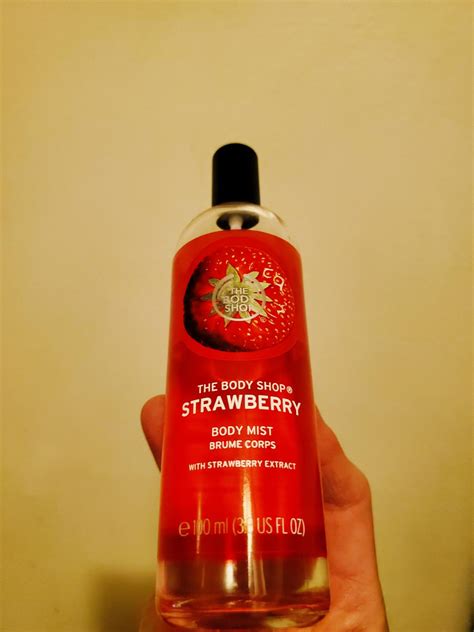 Body Shop Strawberry Perfume / Of Mocha, Arts and Mixed Identity ...