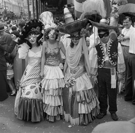 Mardi Gras 1955. | Mardi gras costumes, Mardi gras photos, Mardi gras