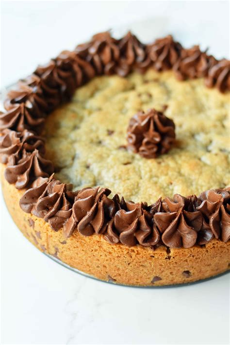 Chocolate Chip Cookie Cake – Modern Honey