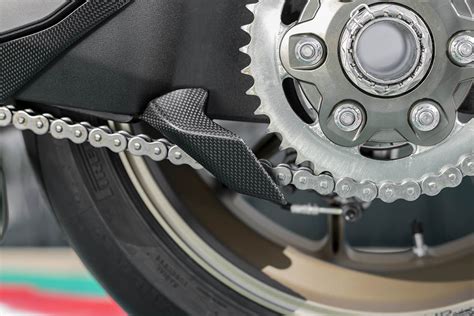 Ducati unveils racing accessories for Panigale V4 DUCATI_PANIGALEV4_ACCESSORIES_Pinna catena in ...