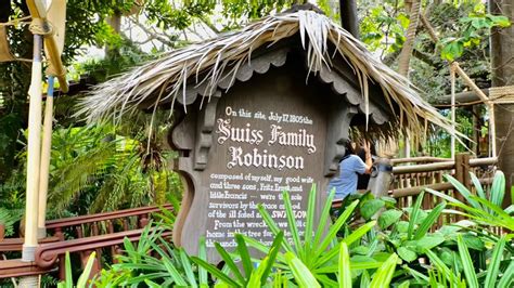 Swiss Family Treehouse at Magic Kingdom - FULL Walkthrough in 4K | Walt ...