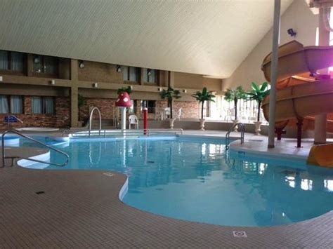 Travelodge Hotel Medicine Hat - Hotel Reviews, Deals - Alberta - TripAdvisor