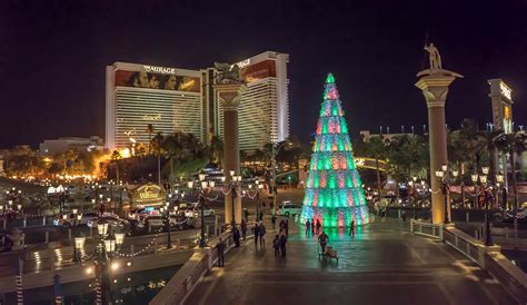 Venetian Las Vegas Christmas Tree - Free photo on Pixabay