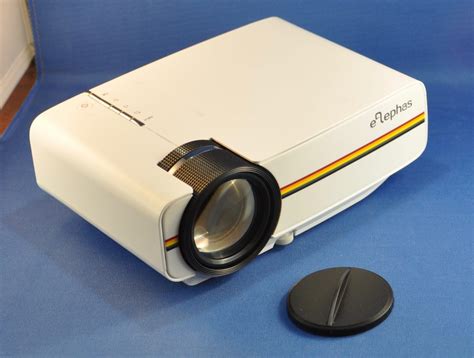 ELEPHAS 1200 Lumens LED mini video projector review - The Gadgeteer