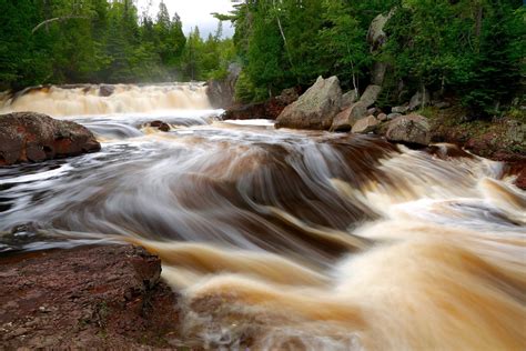 Waterfalls on Lake Superior's North Shore - Northern Wilds Magazine