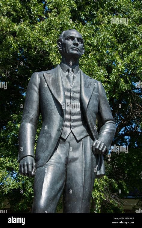 Michigan, Dearborn, Henry Ford Museum. Statue of Henry Ford Stock Photo ...