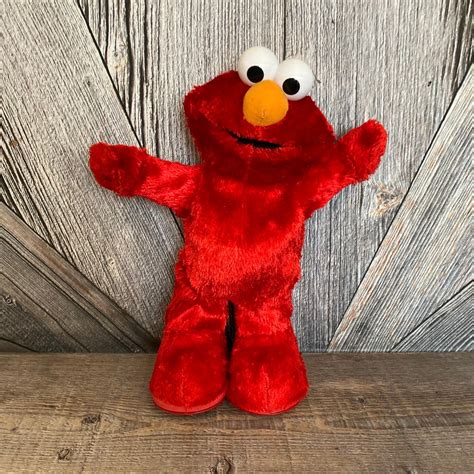 Vintage Hokey Pokey Elmo Singing Dancing 2002 Mattel Sesame Street Battery Plush Toy Red Stuffed ...