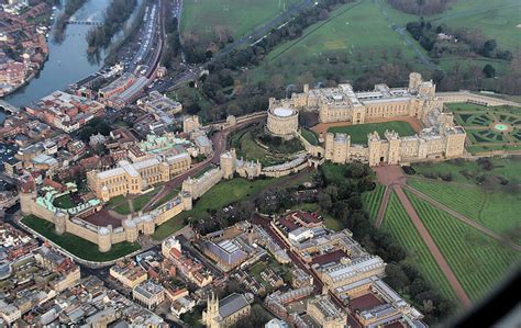 Windsor Castle Aerial 2 | Mike Gonzalez | Flickr