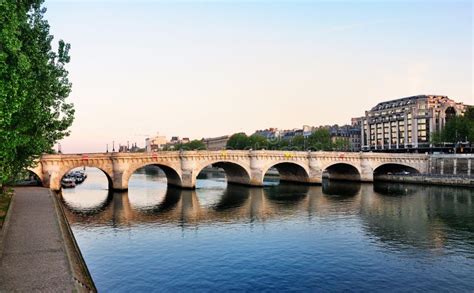 Pont Neuf and the River Seine, Paris Stock Photo - Image of france, sunny: 20729174