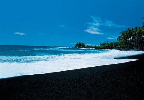 Maui, the most beautiful island to visit | Black sand beach, Big island hawaii, Big island