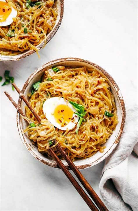 Spicy Spaghetti Squash Noodles - Paleo Gluten Free Eats