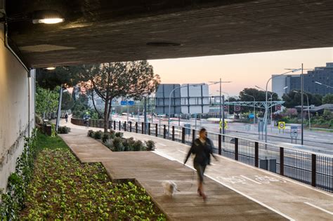 Gallery of Bike Path / Batlle i Roig Arquitectura - 5 | Landscape and urbanism architecture ...