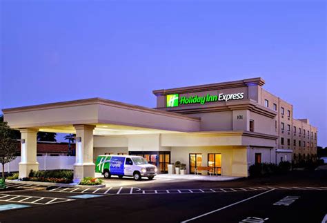 Holiday Inn Express Philadelphia Airport - Visit Delco PA