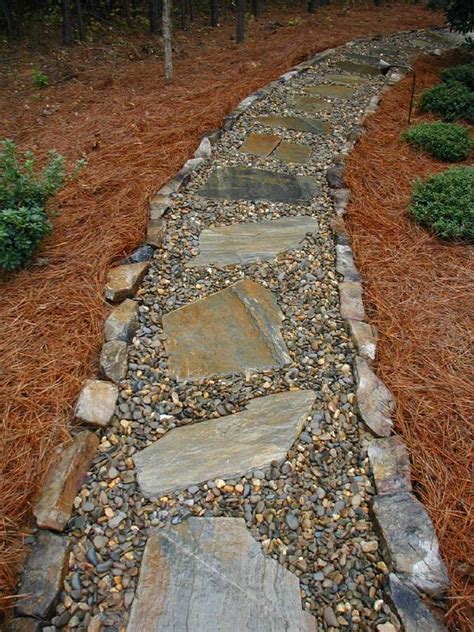 30 Simple and Eye Catching Cheap Walkway Ideas to Beautify Your House ...