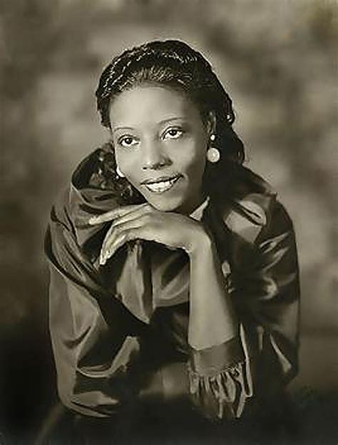 Mary Lou Williams biography, birth date, birth place and pictures