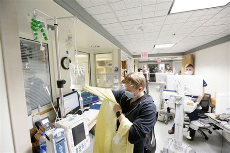 Inside the COVID-19 ICU at MultiCare Deaconess Hospital | Spokane | The Pacific Northwest ...