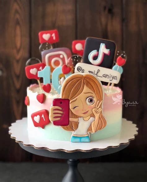 13 Cute Tik Tok Cake Ideas (Some are Absolutely Beautiful) | 14th birthday cakes, Unique ...