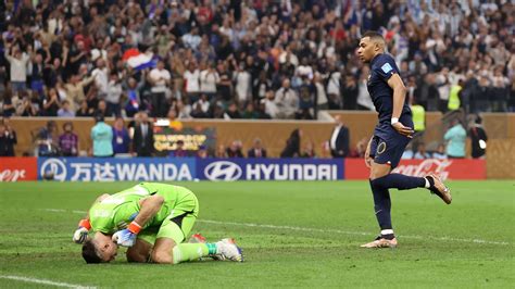 Martinez full of respect for Mbappe as Argentina's World Cup hero ...