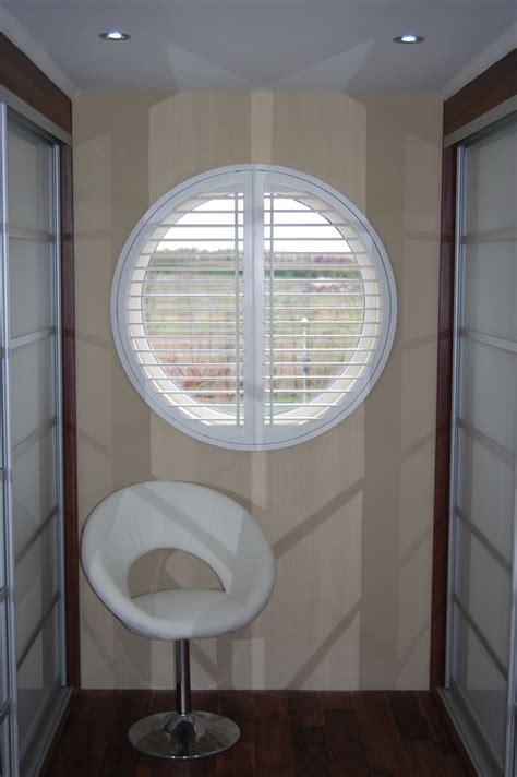 Circular window covered perfectly | Small bathroom window, Window ...