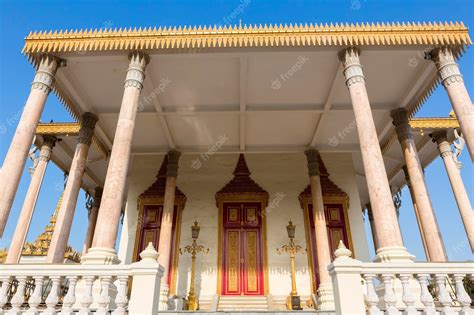 Premium Photo | Royal Palace in Phnom Penh Khmer architecture Cambodia