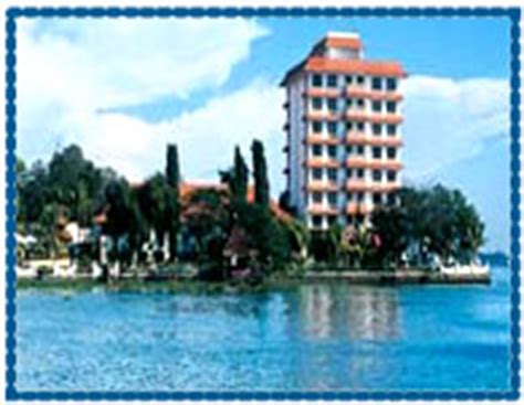 Hotel Taj Malabar Cochin, Taj Malabar Hotel Cochin, Reservation for Hotel Taj Malabar, Cochin ...