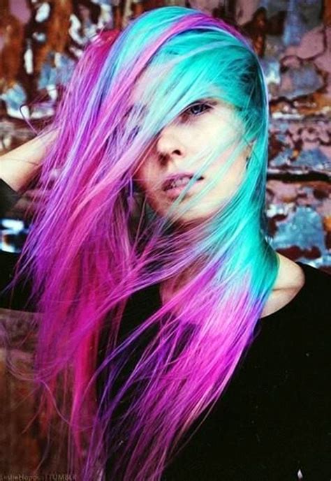 45 Supremely Cute Emo Hairstyles For Girls