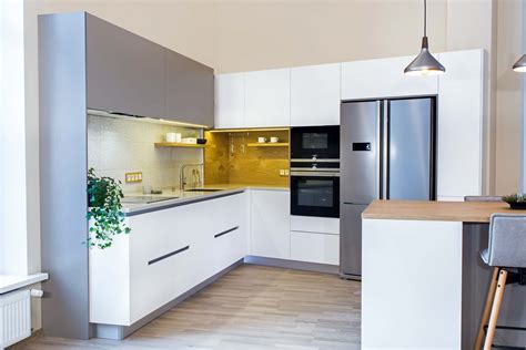 6 Most Popular Types of Modular Kitchen Layouts - HomeLane Blog